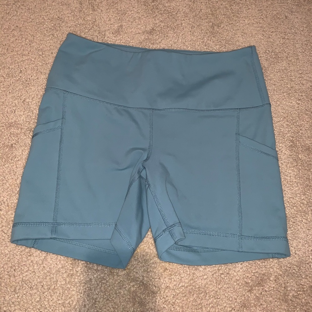 Yogalicious compression shorts